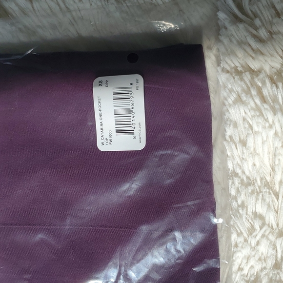 FIGS DEEP PURPLE XS SCRUBS SET Ltd edition - Picture 4 of 7